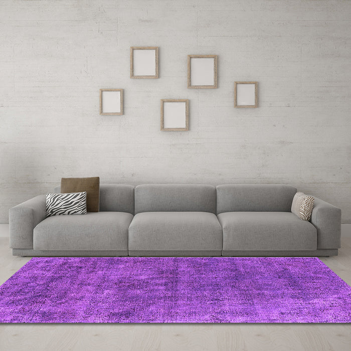 Machine Washable Oriental Purple Industrial Area Rugs in a Living Room, wshurb1744pur