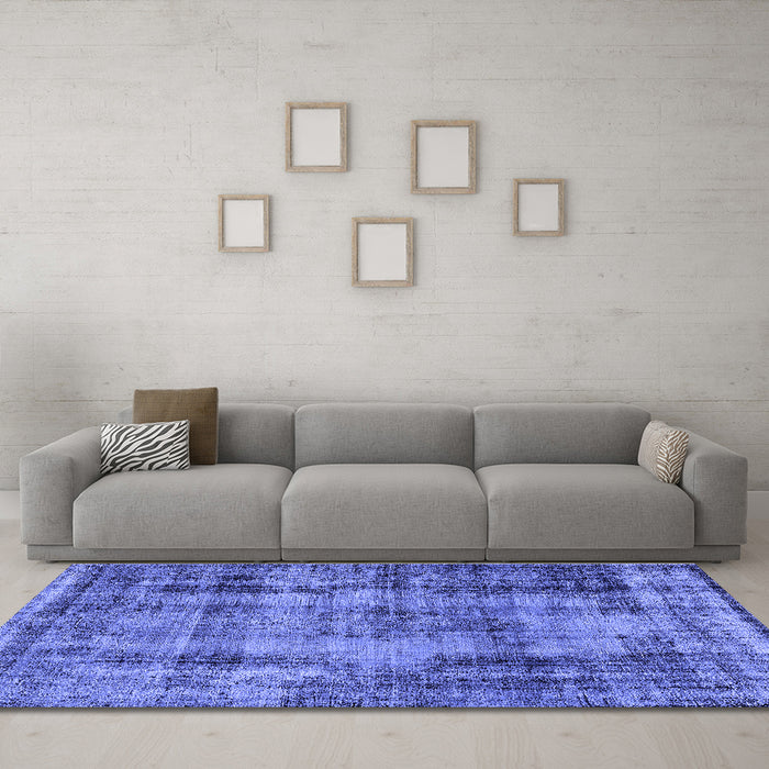 Machine Washable Oriental Blue Industrial Rug in a Living Room, wshurb1745blu