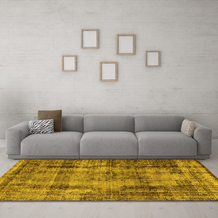 Machine Washable Oriental Yellow Industrial Rug in a Living Room, wshurb1745yw