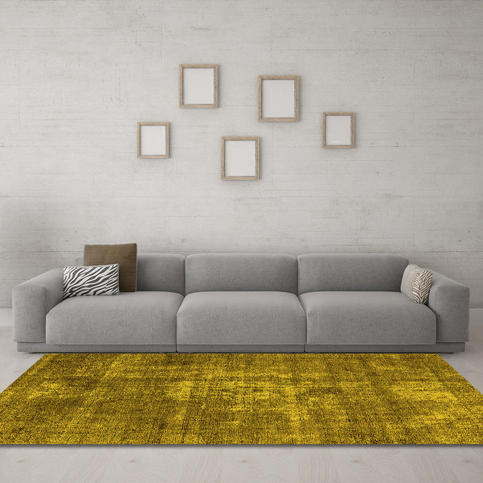 Machine Washable Oriental Yellow Industrial Rug in a Living Room, wshurb1746yw