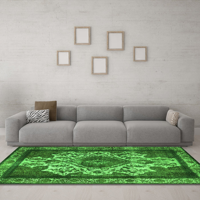 Machine Washable Oriental Green Industrial Area Rugs in a Living Room,, wshurb1749grn