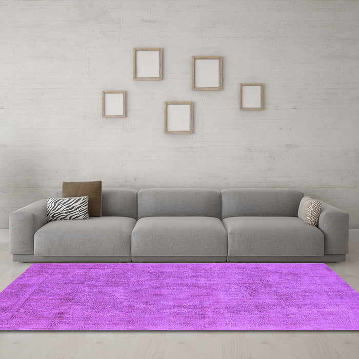 Machine Washable Oriental Purple Industrial Area Rugs in a Living Room, wshurb1754pur