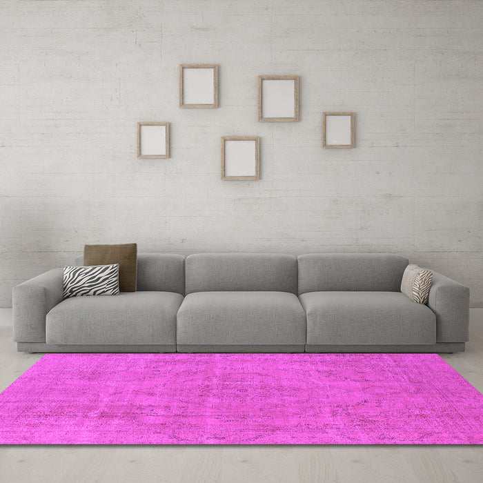 Machine Washable Oriental Pink Industrial Rug in a Living Room, wshurb1755pnk