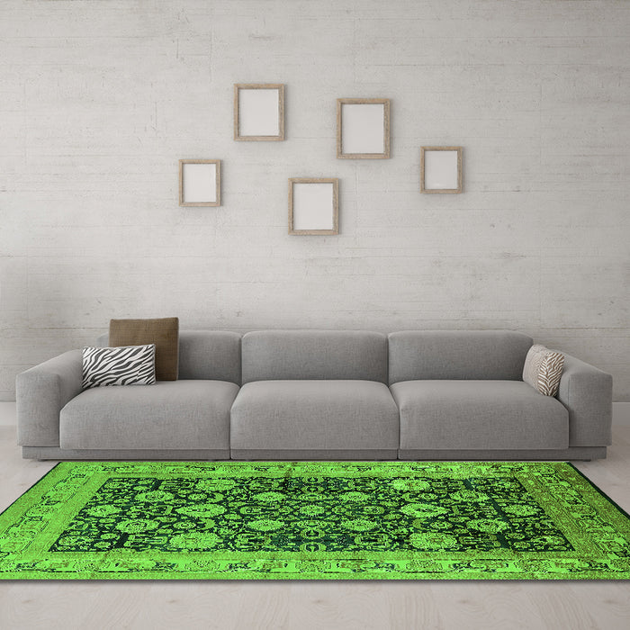 Machine Washable Oriental Green Industrial Area Rugs in a Living Room,, wshurb1756grn
