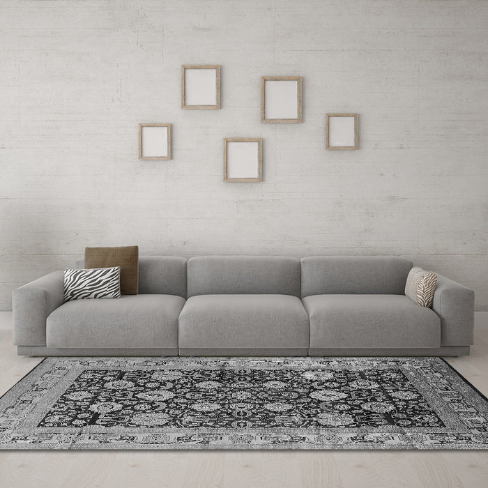 Machine Washable Oriental Gray Industrial Rug in a Living Room,, wshurb1756gry