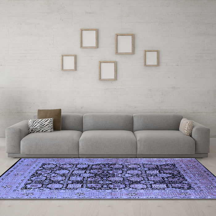 Machine Washable Oriental Blue Industrial Rug in a Living Room, wshurb1757blu