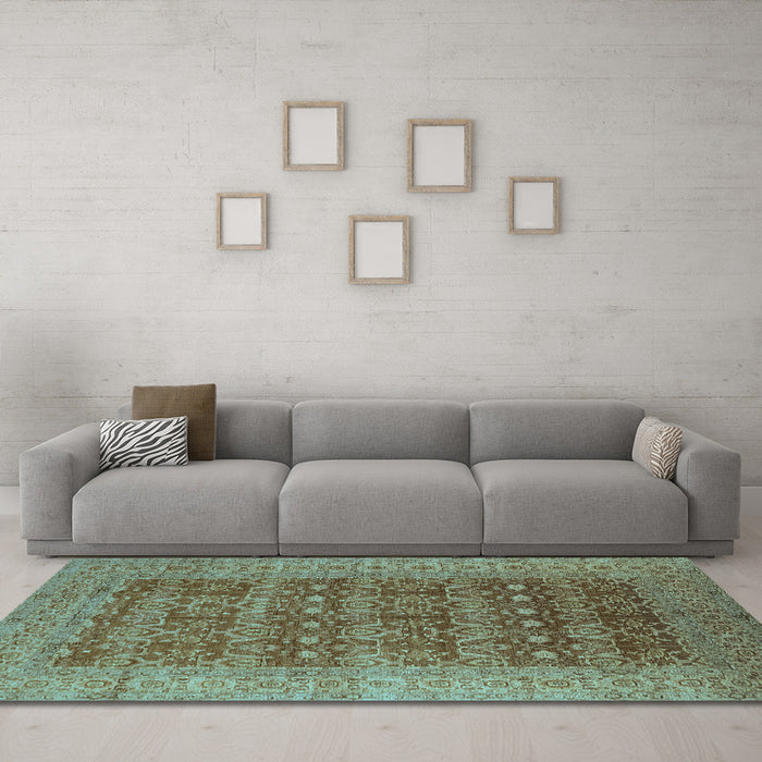 Machine Washable Oriental Light Blue Industrial Rug in a Living Room, wshurb1758lblu