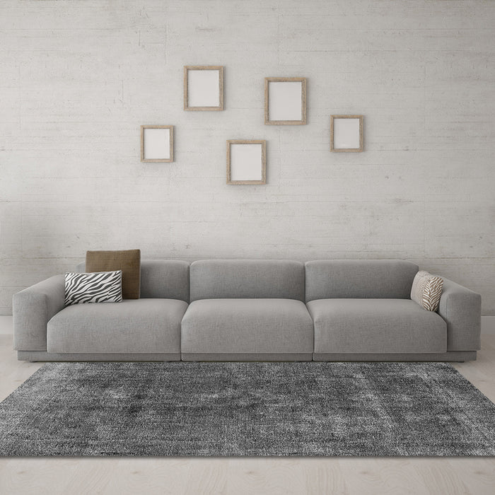 Machine Washable Oriental Gray Industrial Rug in a Living Room,, wshurb1760gry