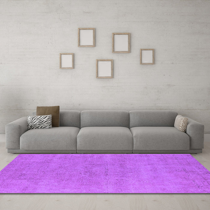 Machine Washable Oriental Purple Industrial Area Rugs in a Living Room, wshurb1761pur
