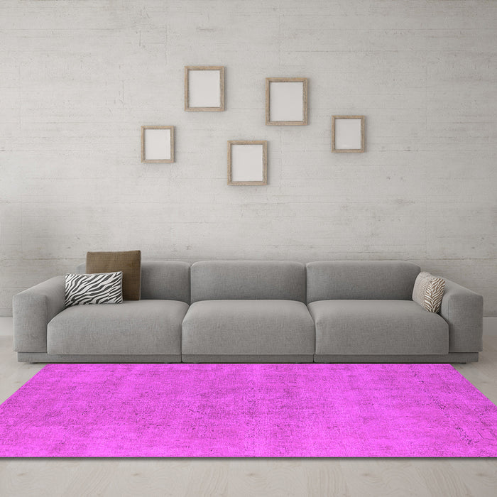 Machine Washable Oriental Pink Industrial Rug in a Living Room, wshurb1761pnk