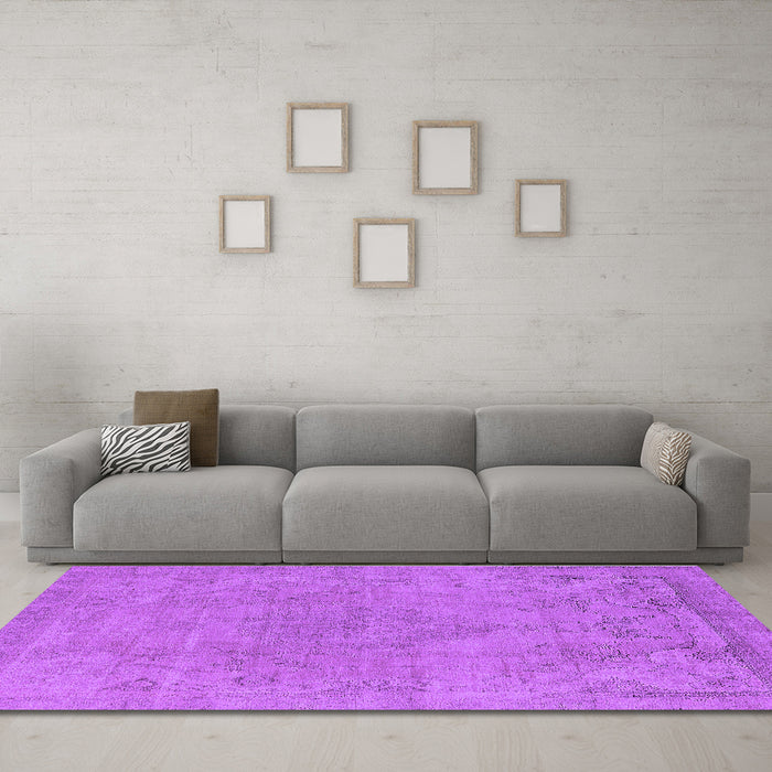 Machine Washable Oriental Purple Industrial Area Rugs in a Living Room, wshurb1765pur