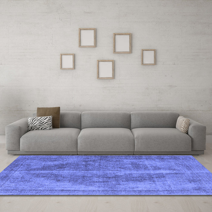 Machine Washable Oriental Blue Industrial Rug in a Living Room, wshurb1767blu