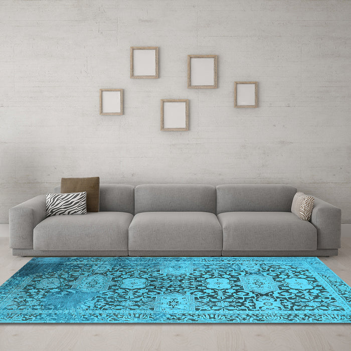 Machine Washable Oriental Light Blue Industrial Rug in a Living Room, wshurb1774lblu