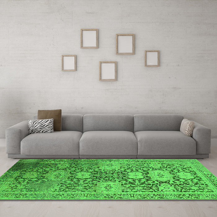 Machine Washable Oriental Green Industrial Area Rugs in a Living Room,, wshurb1774grn