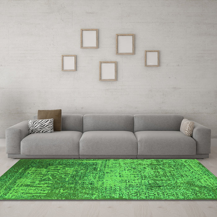 Machine Washable Oriental Green Industrial Area Rugs in a Living Room,, wshurb1775grn