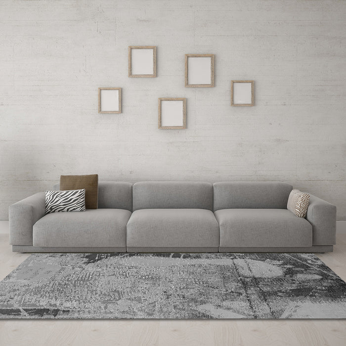 Machine Washable Oriental Gray Industrial Rug in a Living Room,, wshurb1776gry