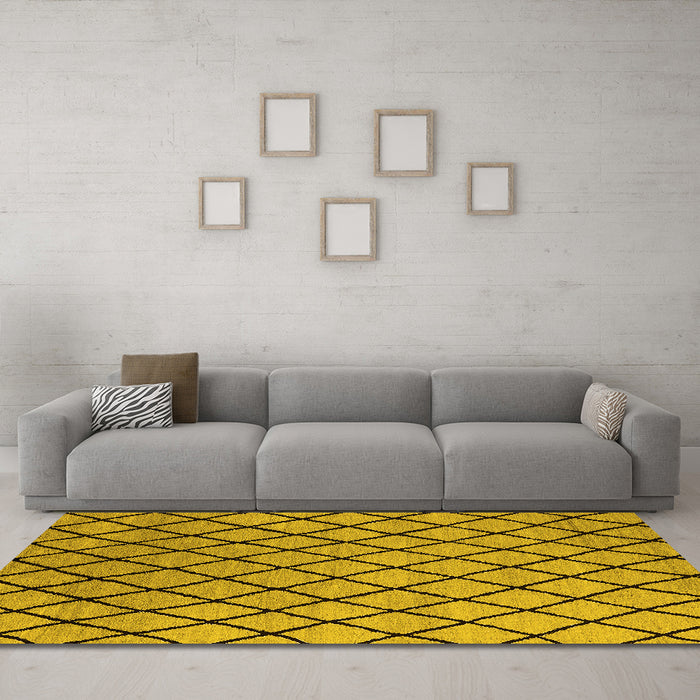 Machine Washable Oriental Yellow Industrial Rug in a Living Room, wshurb1779yw