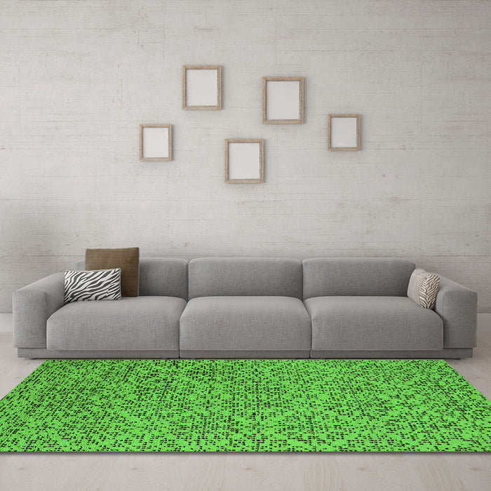 Machine Washable Oriental Green Industrial Area Rugs in a Living Room,, wshurb1782grn