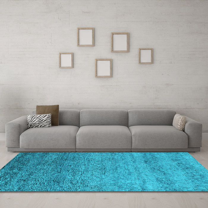 Machine Washable Oriental Light Blue Industrial Rug in a Living Room, wshurb1783lblu