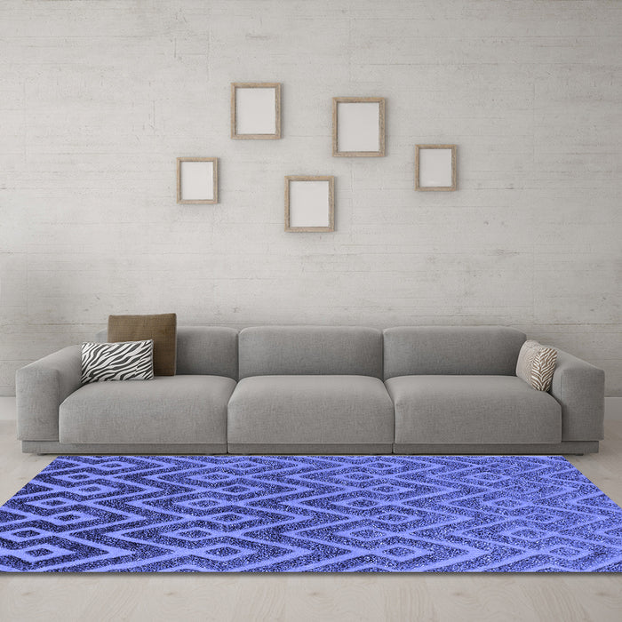 Machine Washable Oriental Blue Industrial Rug in a Living Room, wshurb1784blu
