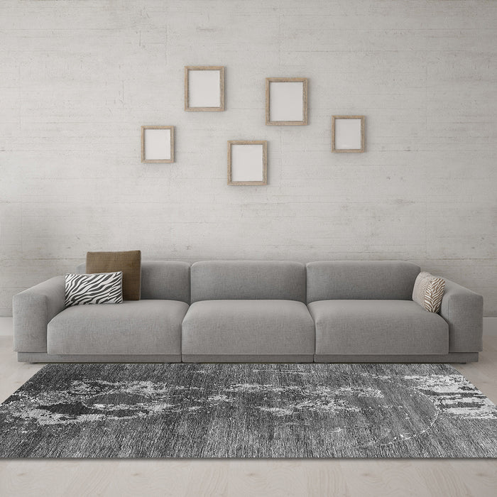 Machine Washable Oriental Gray Industrial Rug in a Living Room,, wshurb1786gry