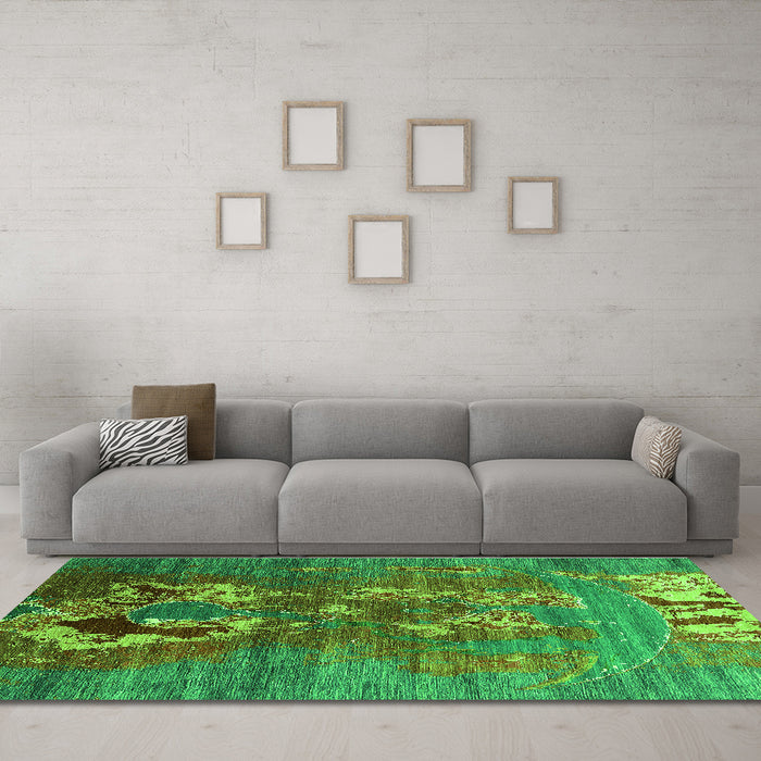 Machine Washable Oriental Green Industrial Area Rugs in a Living Room,, wshurb1786grn