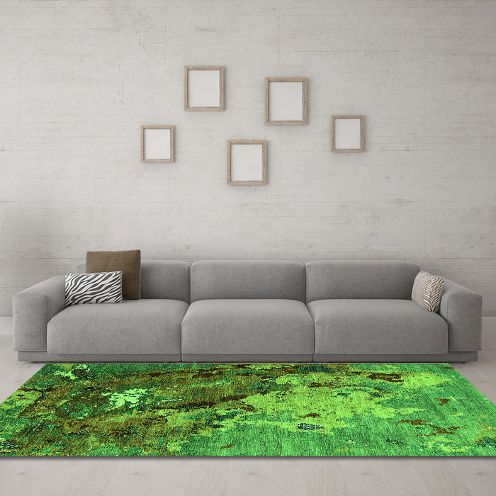 Machine Washable Oriental Green Industrial Area Rugs in a Living Room,, wshurb1787grn