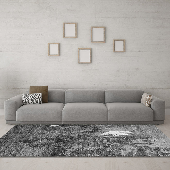 Machine Washable Oriental Gray Industrial Rug in a Living Room,, wshurb1788gry