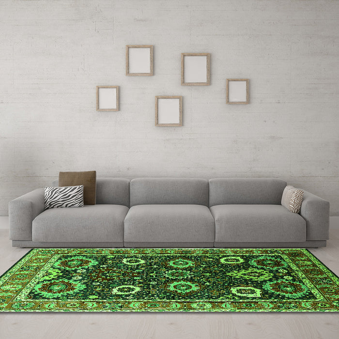 Machine Washable Oriental Green Industrial Area Rugs in a Living Room,, wshurb1790grn