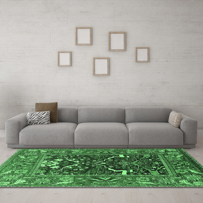 Machine Washable Oriental Emerald Green Industrial Area Rugs in a Living Room,, wshurb1791emgrn