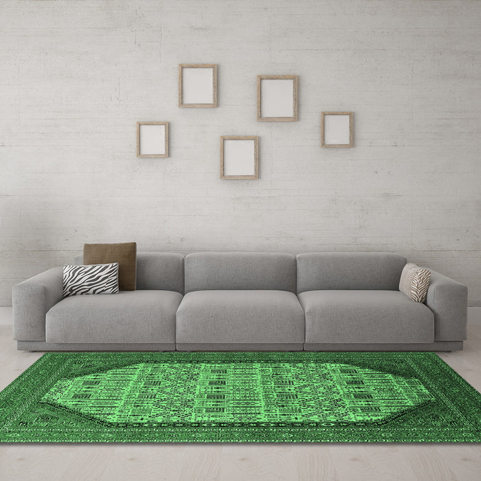 Machine Washable Oriental Emerald Green Industrial Area Rugs in a Living Room,, wshurb1792emgrn
