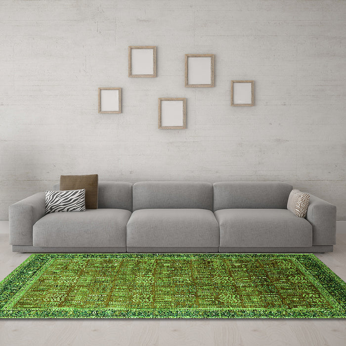 Machine Washable Oriental Green Industrial Area Rugs in a Living Room,, wshurb1793grn