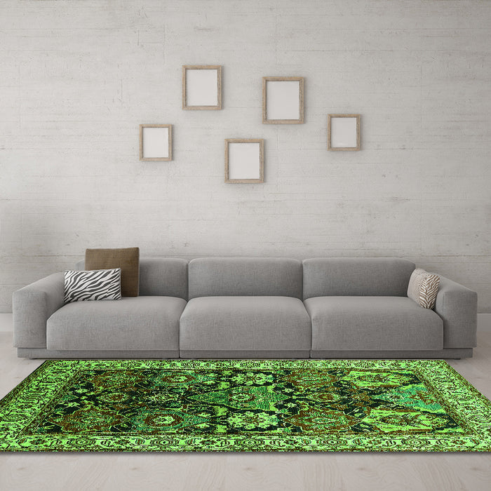 Machine Washable Oriental Green Industrial Area Rugs in a Living Room,, wshurb1801grn