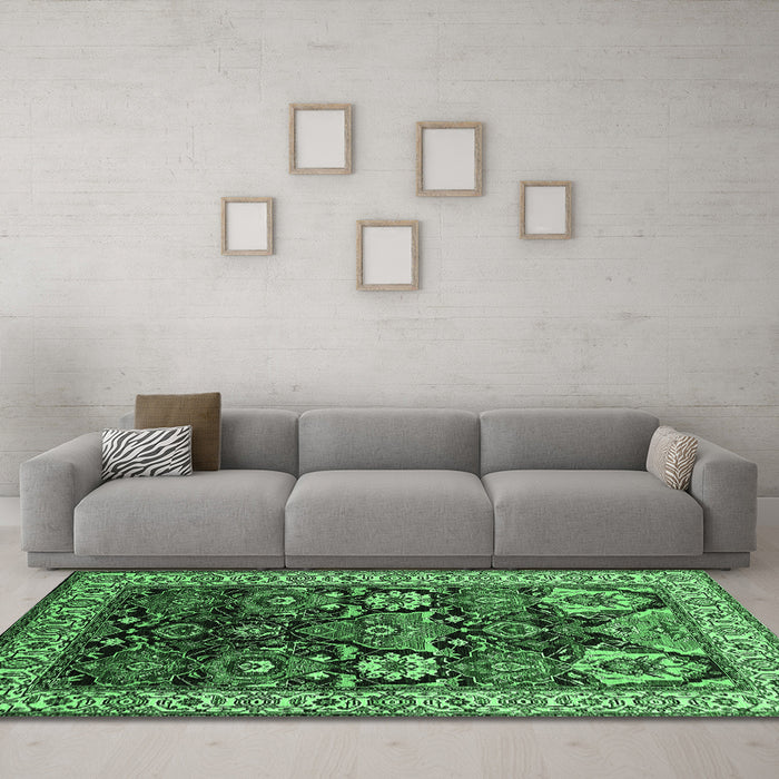 Machine Washable Oriental Emerald Green Industrial Area Rugs in a Living Room,, wshurb1801emgrn