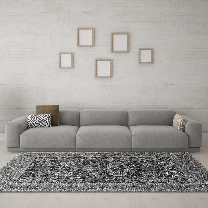 Machine Washable Oriental Gray Industrial Rug in a Living Room,, wshurb1804gry