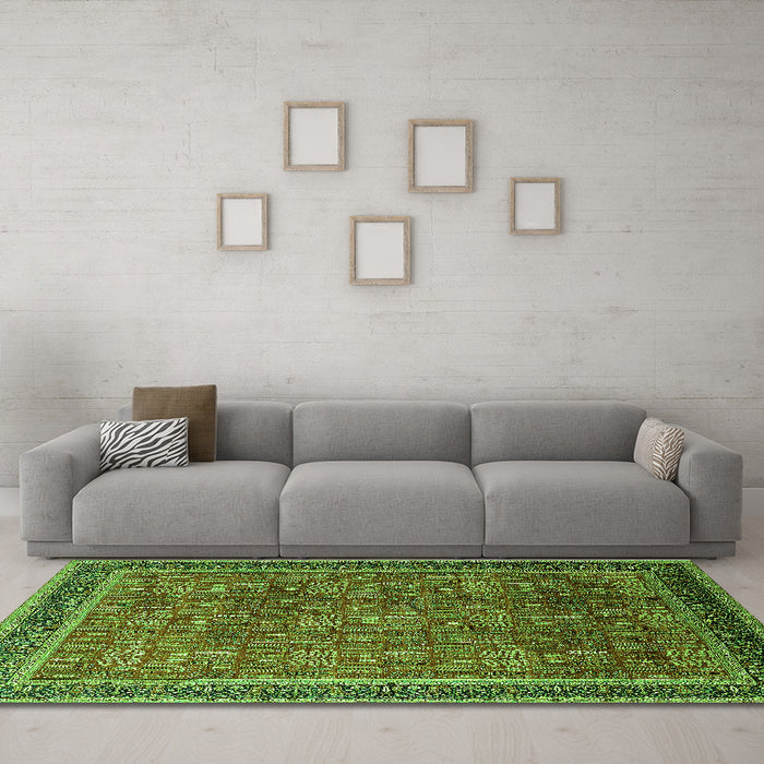 Machine Washable Oriental Green Industrial Area Rugs in a Living Room,, wshurb1805grn