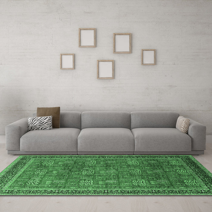Machine Washable Oriental Emerald Green Industrial Area Rugs in a Living Room,, wshurb1805emgrn