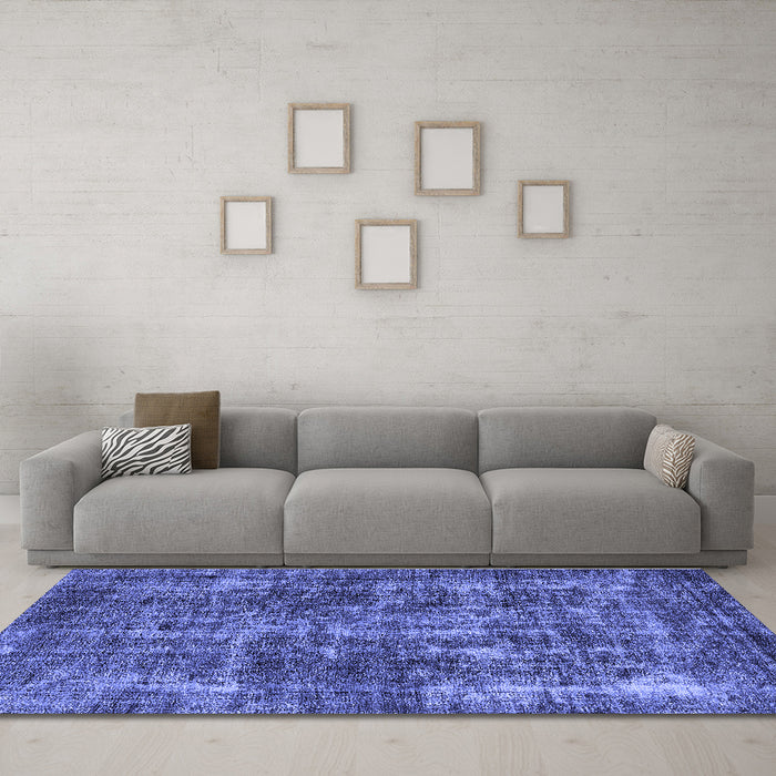 Machine Washable Oriental Blue Industrial Rug in a Living Room, wshurb1814blu
