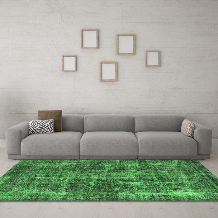 Machine Washable Oriental Emerald Green Industrial Area Rugs in a Living Room,, wshurb1814emgrn
