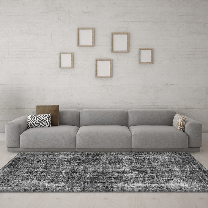 Machine Washable Oriental Gray Industrial Rug in a Living Room,, wshurb1814gry