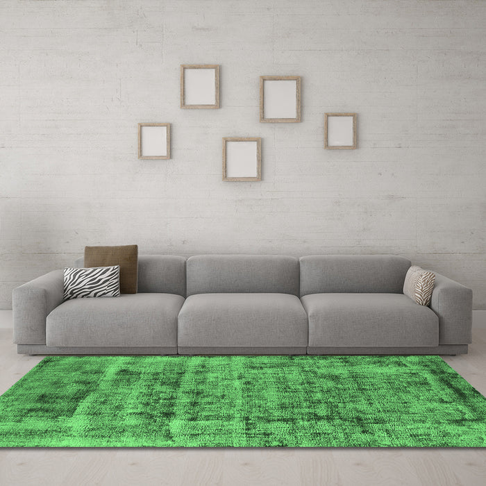 Machine Washable Oriental Emerald Green Industrial Area Rugs in a Living Room,, wshurb1815emgrn