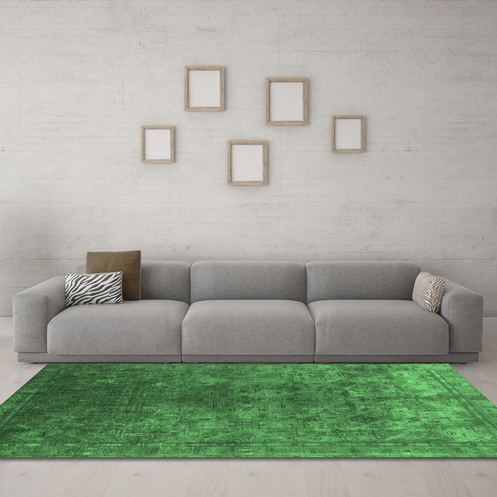 Machine Washable Oriental Emerald Green Industrial Area Rugs in a Living Room,, wshurb1816emgrn