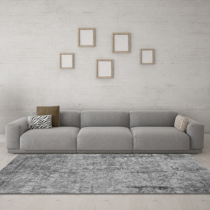 Machine Washable Oriental Gray Industrial Rug in a Living Room,, wshurb1817gry