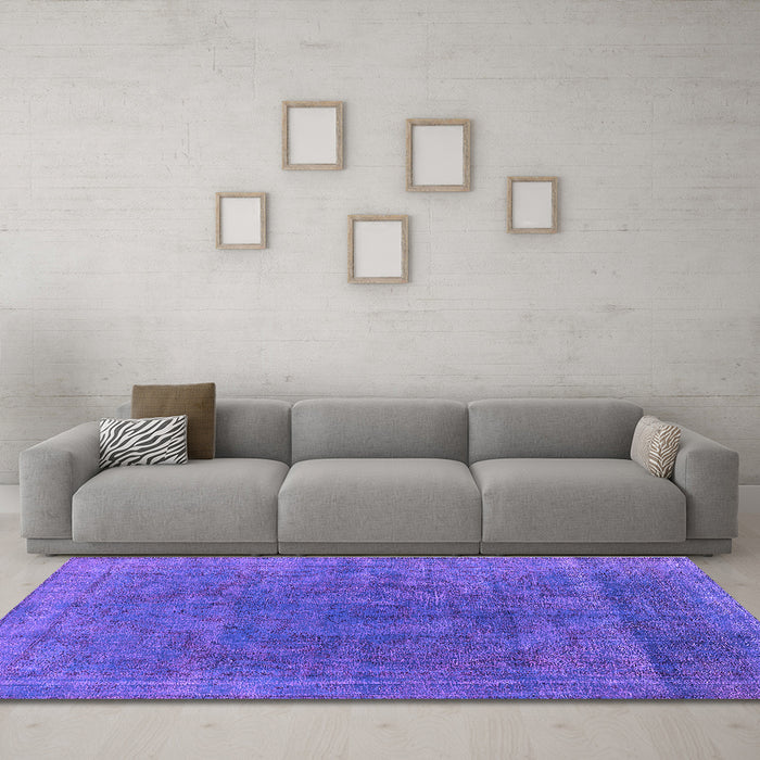 Machine Washable Oriental Purple Industrial Area Rugs in a Living Room, wshurb1819pur
