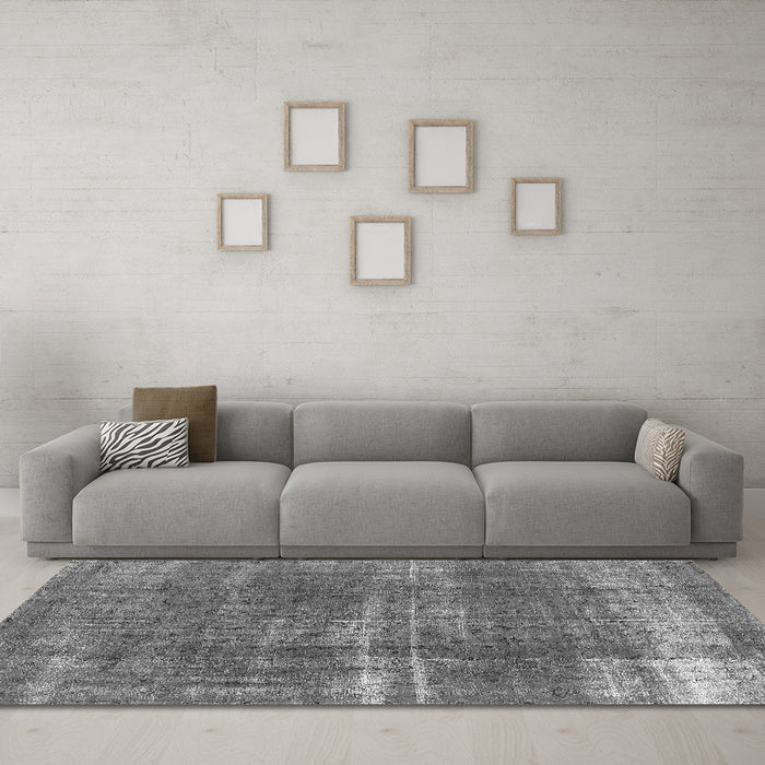 Machine Washable Oriental Gray Industrial Rug in a Living Room,, wshurb1820gry