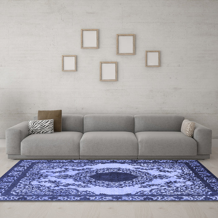 Machine Washable Oriental Blue Industrial Rug in a Living Room, wshurb1823blu