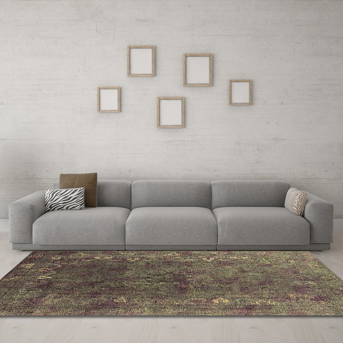 Machine Washable Oriental Brown Industrial Rug in a Living Room,, wshurb1824brn