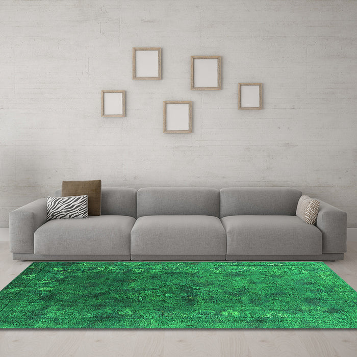 Machine Washable Oriental Green Industrial Area Rugs in a Living Room,, wshurb1824grn