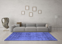 Machine Washable Oriental Blue Industrial Rug in a Living Room, wshurb1825blu