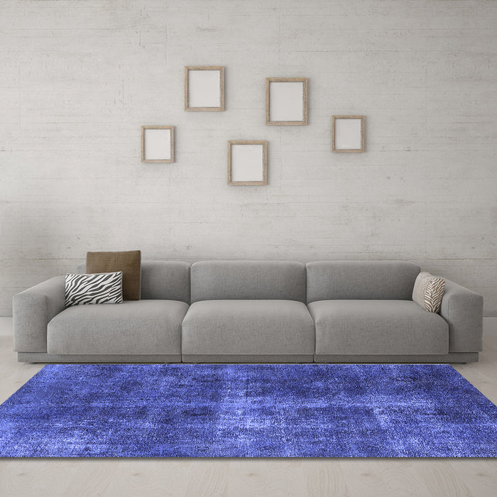 Machine Washable Oriental Blue Industrial Rug in a Living Room, wshurb1827blu
